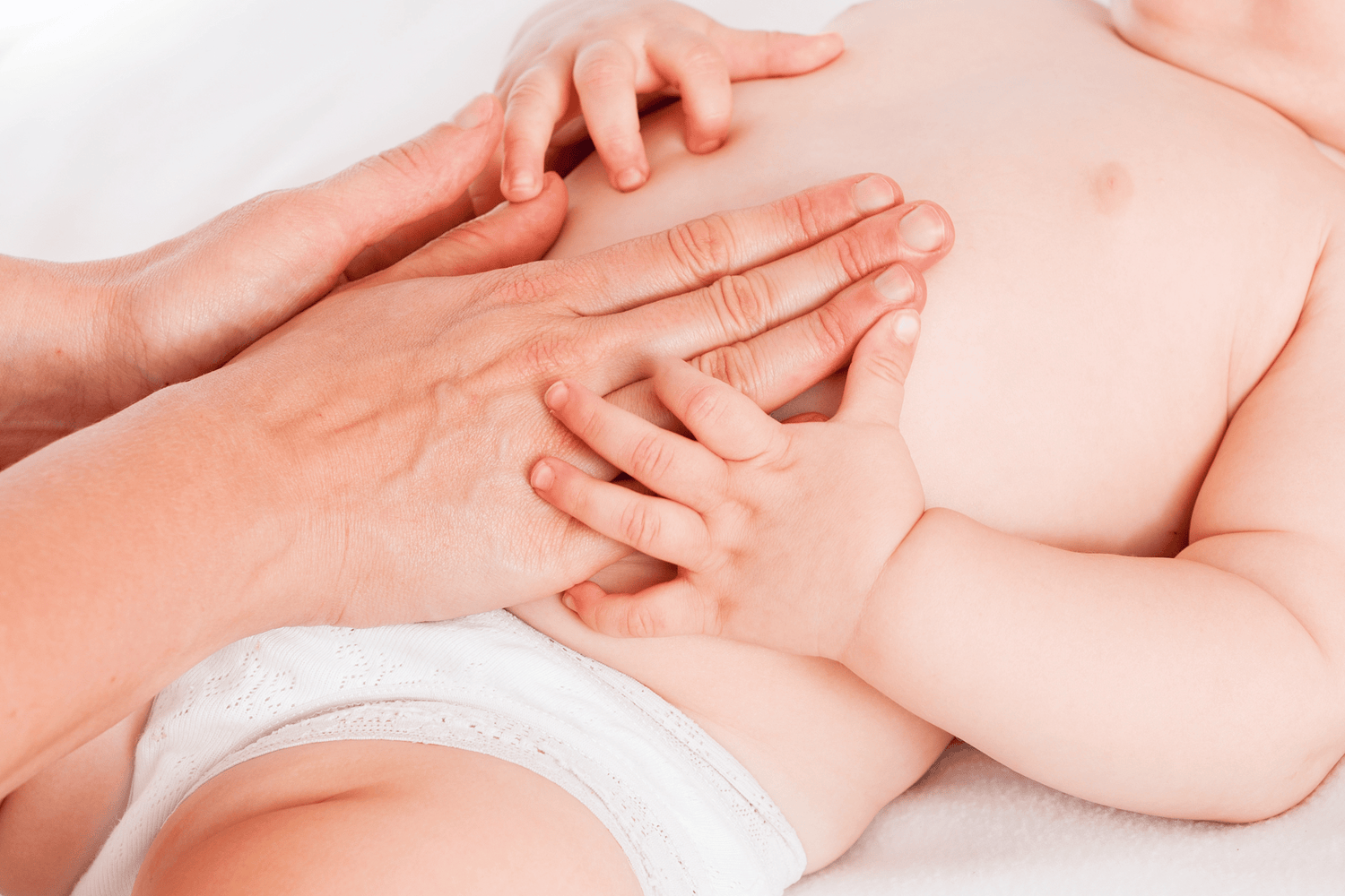 7 astuces pour soulager les coliques de bébé